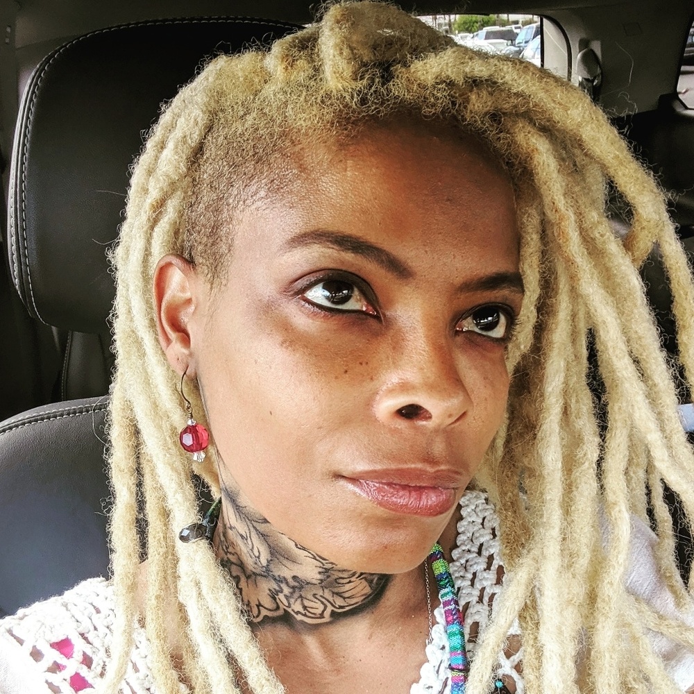 Meet your Posher, Grace